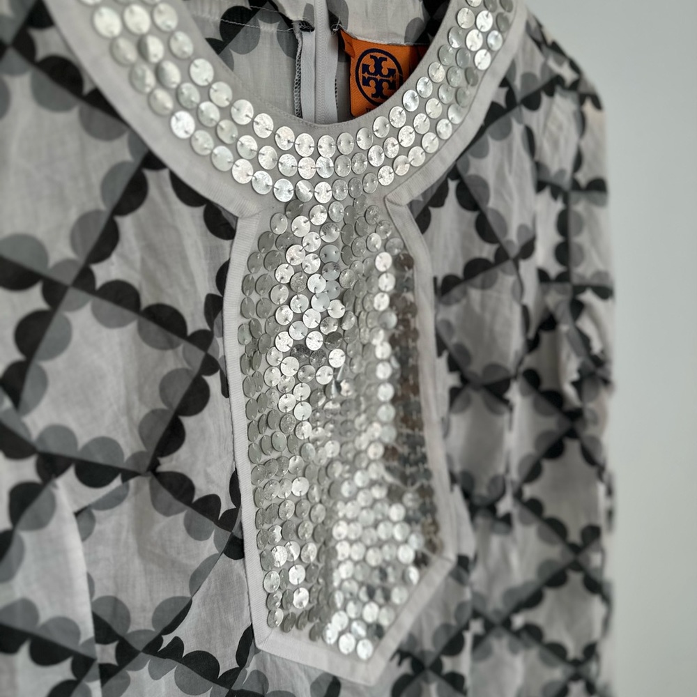 Tory Burch Long Graphic Tunic with Metallic Details size 4 - Picture 5 of 11